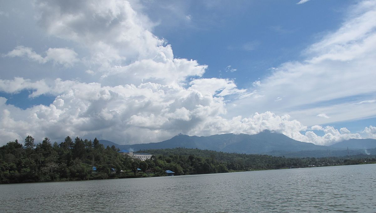 Danau Lebong : Harga Tiket, Foto, Lokasi, Fasilitas dan Spot