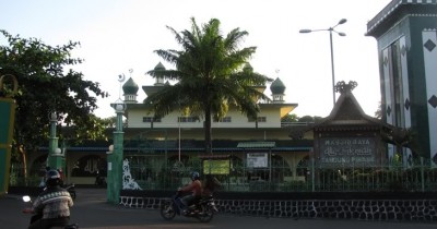 Masjid Raya Al Hikmah Tanjung Pinang, Icon Kota Dengan Sejarah Unik Pembangunanya