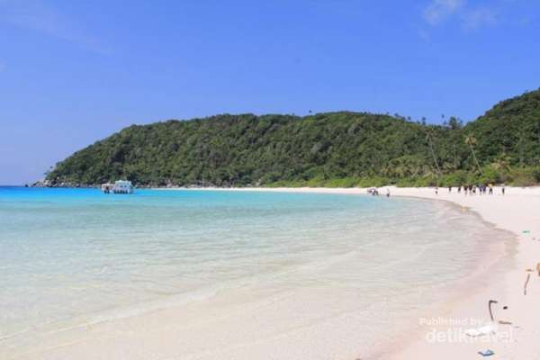 ​Pulau Panjang : Harga Tiket, Foto, Lokasi, Fasilitas dan Spot