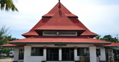 Masjid Jamik Bengkulu, Sepenggal Kisah Peninggalan Sukarno