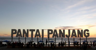 Pantai Panjang, Menikmati Keindahan Sunset di Bengkulu