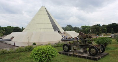 Monumen Jogja Kembali, Nostalgia Dengan Nuansa Perjuangan Indonesia