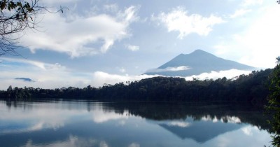 Danau Pauh, Danau Alami dengan Background Gunung Masurai