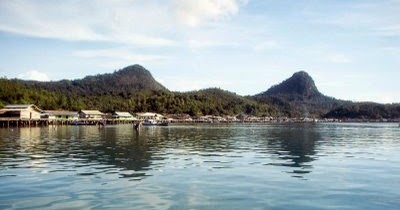 Pulau Tambelan, Nikmati Kecantikan Terumbu Karang Tanpa Menyelam ke Dasar Laut