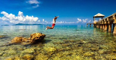 Pantai Arung Hijau, Menikmati Bermain Air di Pantai Berlaut Jernih Kepulauan Anambas
