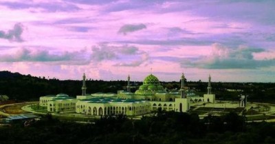 Masjid Agung Natuna Destinasi Utama Wisatawan Muslim di Kepulauan Riau