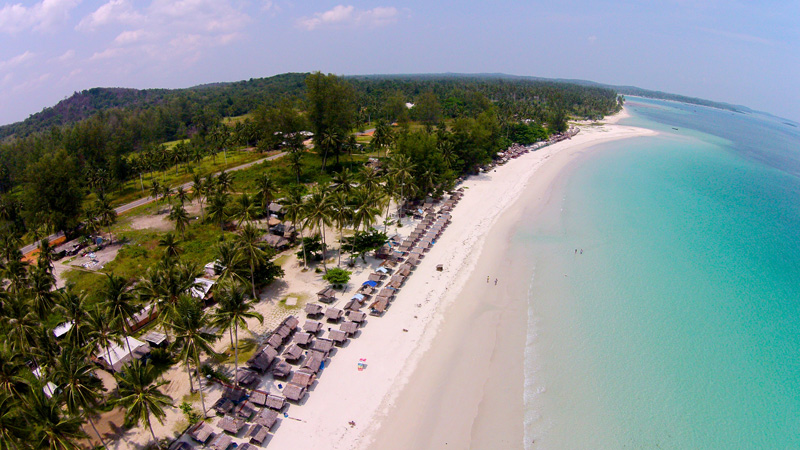 Pantai Pelawan Karimun : Harga Tiket, Foto, Lokasi, Fasilitas dan Spot