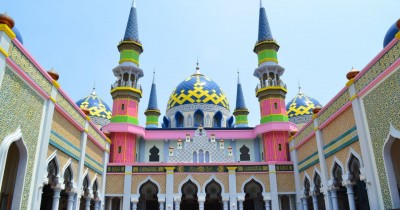 Masjid Agung Tuban, Menikmati Kemegahan Sebuah Tempat Ibadah