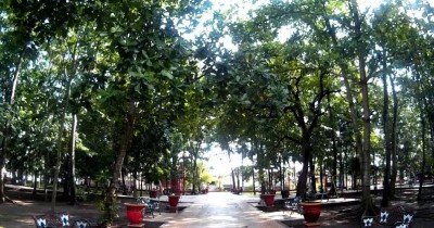 Kebon Rojo, Sebuah Taman di Blitar Yang Selalu Dikunjungi Saat Liburan