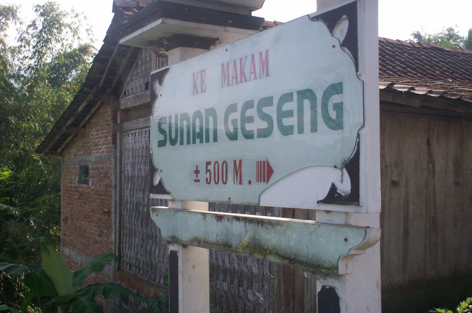 Makam Sunan Geseng : Harga Tiket, Foto, Lokasi, Fasilitas dan Spot