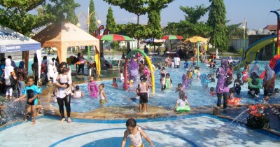 ​Dumilah Water Park​, Wahana Air yang Terletak di Jantung Kota Madiun