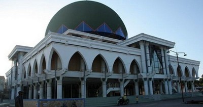 Masjid Agung Sampang, Mengenal Salah Satu Masjid Kebanggaan Madura