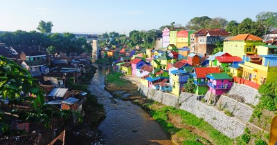 Kampung Jodipan, Berwisata Sambil Menyaksikan Indahnya Rumah Berwarna-Warni