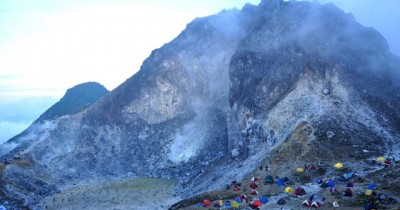 Gunung Sibayak, Berwisata Sambil Mendaki Gunung