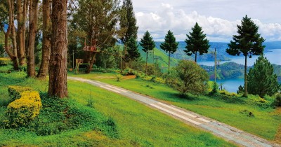 Taman Simalem Resort, Keindahan Resort dengan Pemandangan Danau Toba yang Patut Dikunjungi
