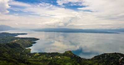 Huta Ginjang, Spot yang Istimewa untuk Melihat Danau Toba dan Pulau Samosir